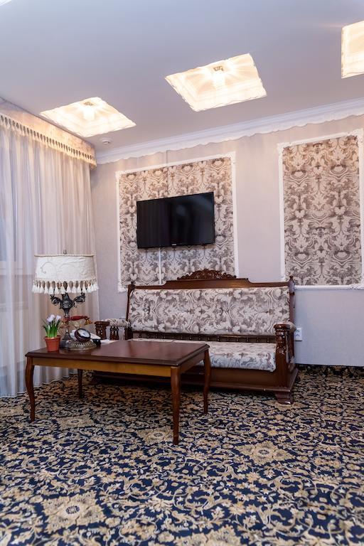 Hotel General Ekibastuz الغرفة الصورة